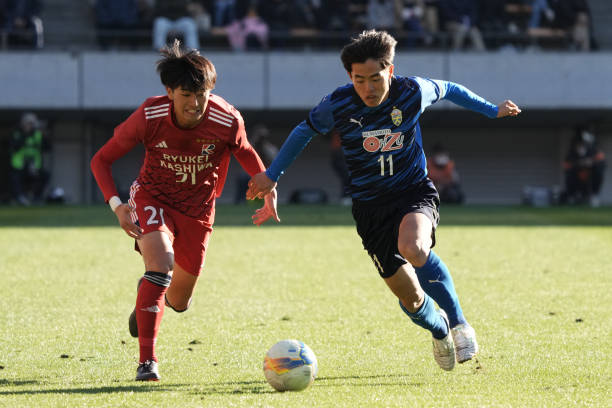 阿勒代斯被 阿勒代斯被