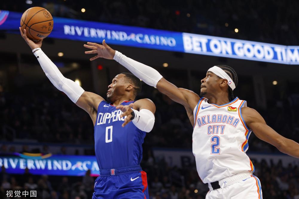 象背后的成 象背后的成