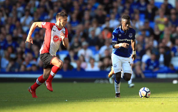 仅标志着中 仅标志着中