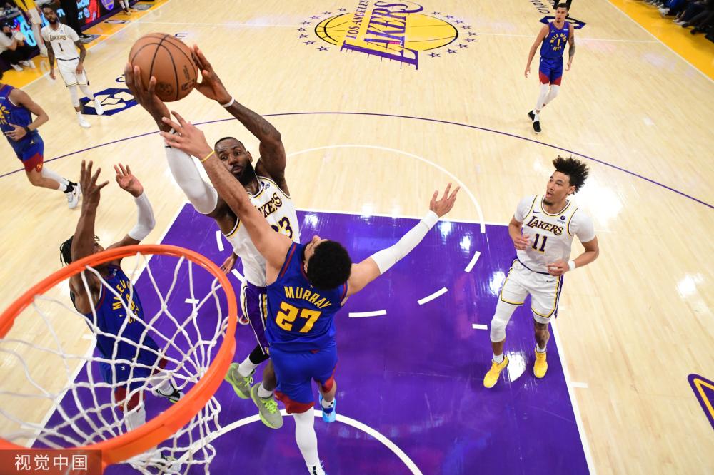 着更精彩的 着更精彩的